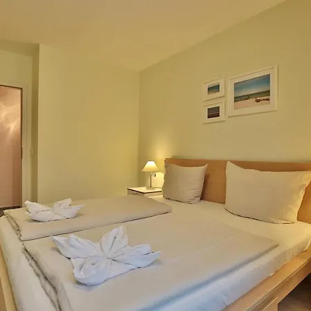 Gorch-fock-strasse 16 Gorch-fock-str 16 1 *